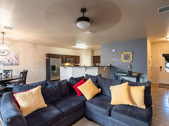 2nd image of 5617 Ireland Dr