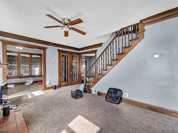 4th image of 3427 E 121st St