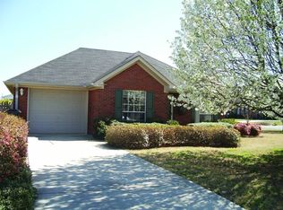 2707 Columns Way SW, Decatur, AL 35603