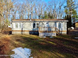 30 Spruce Lane, Saugerties, NY 12477