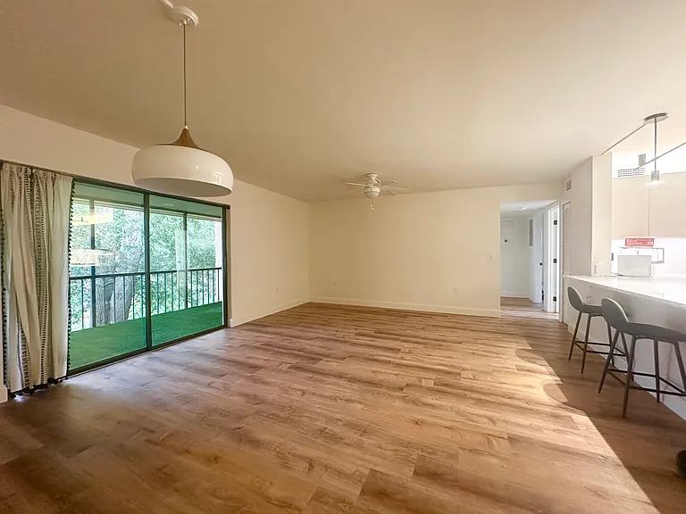 630 Cranes Way #306 — Photo 3