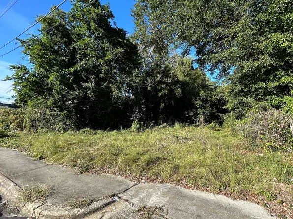 734 Fort Hill St, Macon, GA 31217