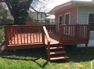 445 S 5th St, Darby, PA 19023