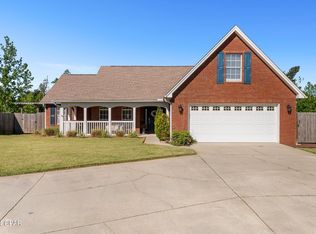 1803 Pond Ln, Lynn Haven, FL 32444