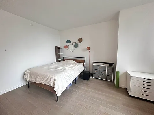 Rented by Compass | media 3