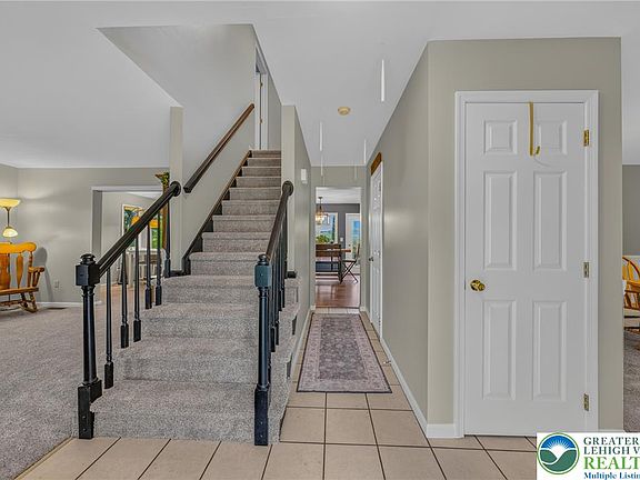 5th image of 5783 Shady Ln