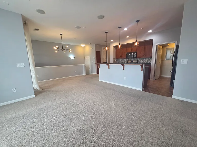 4281 Clarinbridge Cir — Photo 3