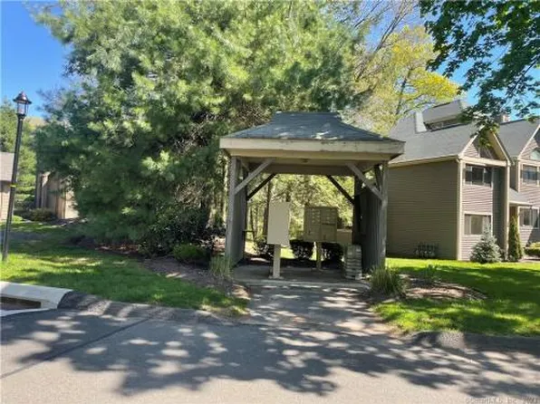 24 River Vw #24, Avon, CT 06001