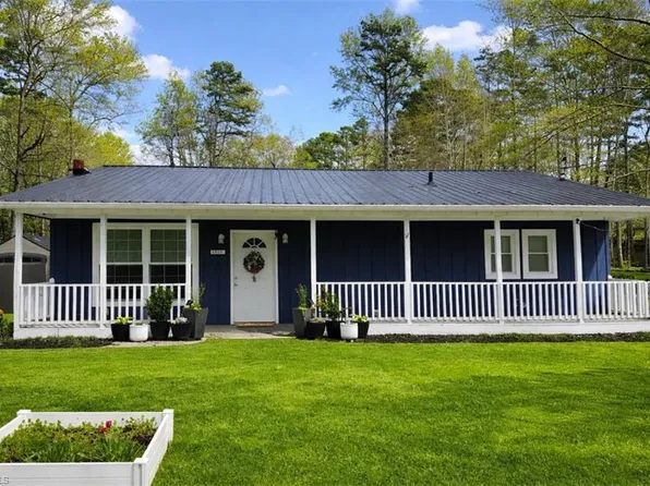 1515 Spanish Dr, Asheboro, NC 27205