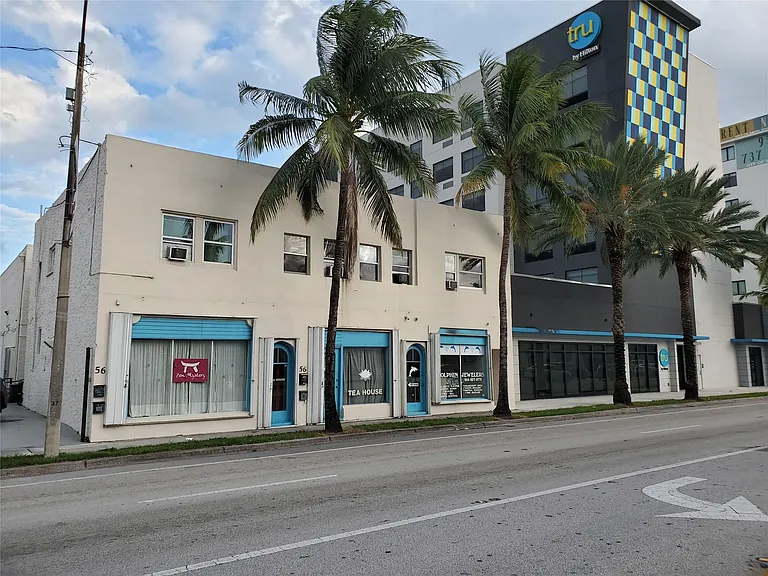 50 N Federal Hwy #1 — Photo 22