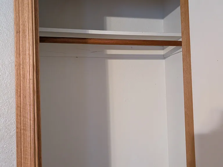3524 E Roosevelt Ave — Photo 12