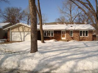2925 109th Ave NW, Coon Rapids, MN 55433