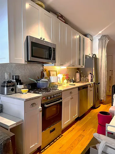 101 Ocean Pkwy #1B Photo 1