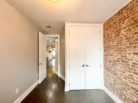 Rented by Keller Williams NYC | media 14