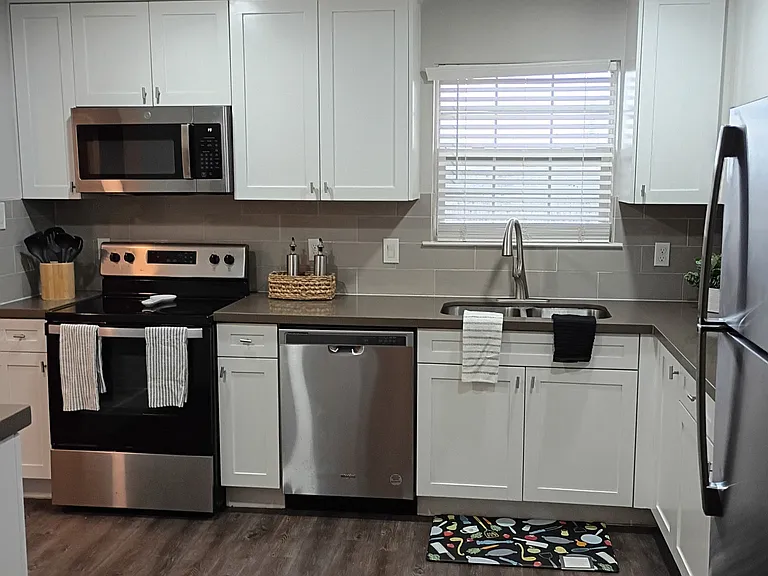 Texas City Apartments — Photo 14