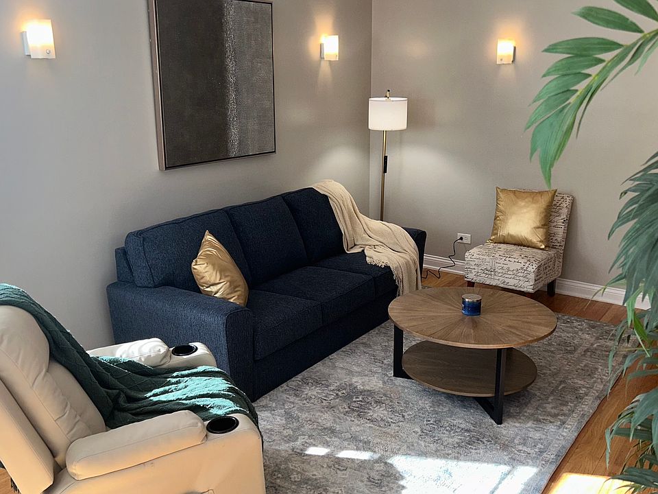 1st image of 8040 S Maryland Ave APT 3