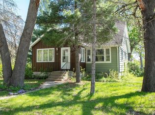 1919 Cypress Ave, Cedar Falls, IA 50613