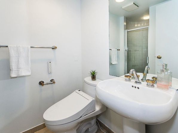 2 bedroom rental in Vancouver — photo 19