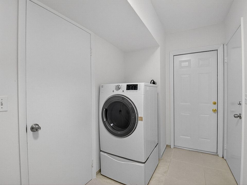1st image of 1345 SW 9th Avenue