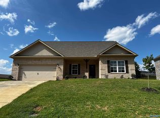 29458 Eaglebrooke Dr NW, Harvest, AL 35749