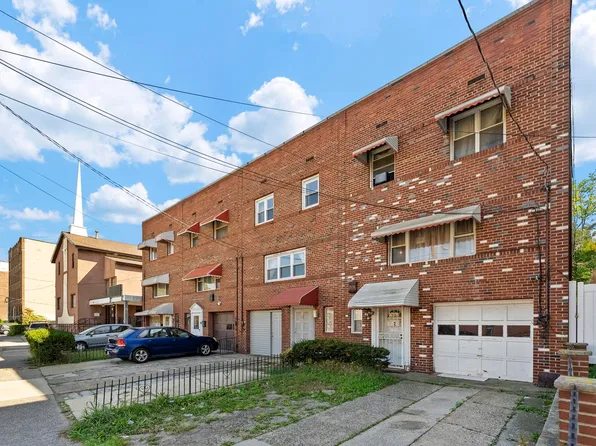 2026 Kennedy Boulevard image 1 of 13