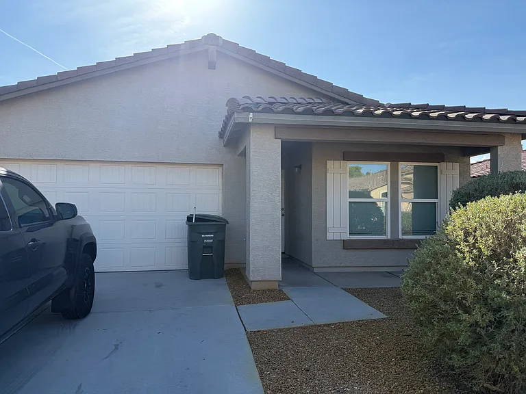 N Saint Francis Pl — Photo 6