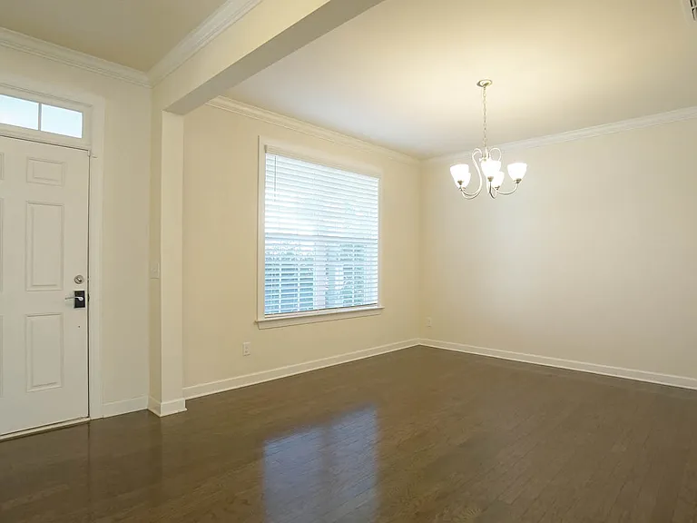 8043 Gilano Dr — Photo 8