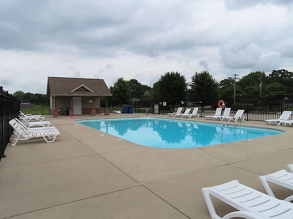 5th image of 478 W Melody Ln