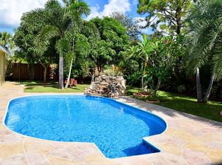 113 Miramar Ave, Royal Palm Beach, FL 33411