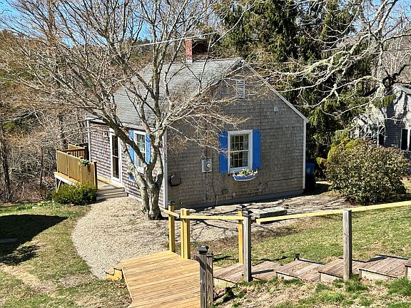 3rd image of 328 Boxberry Hill Road UNIT 328