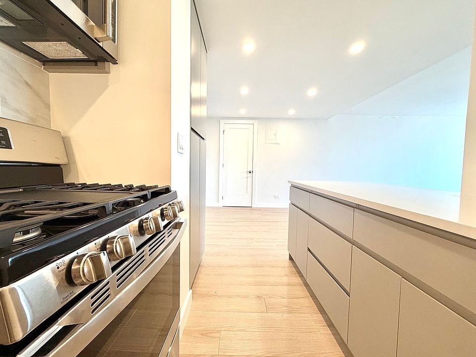 1st image of 175 W 87th St APT 30F