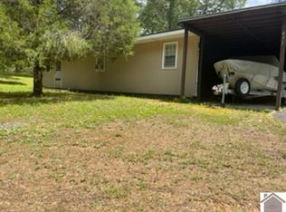 451 Lancaster Rd, Murray, KY 42071