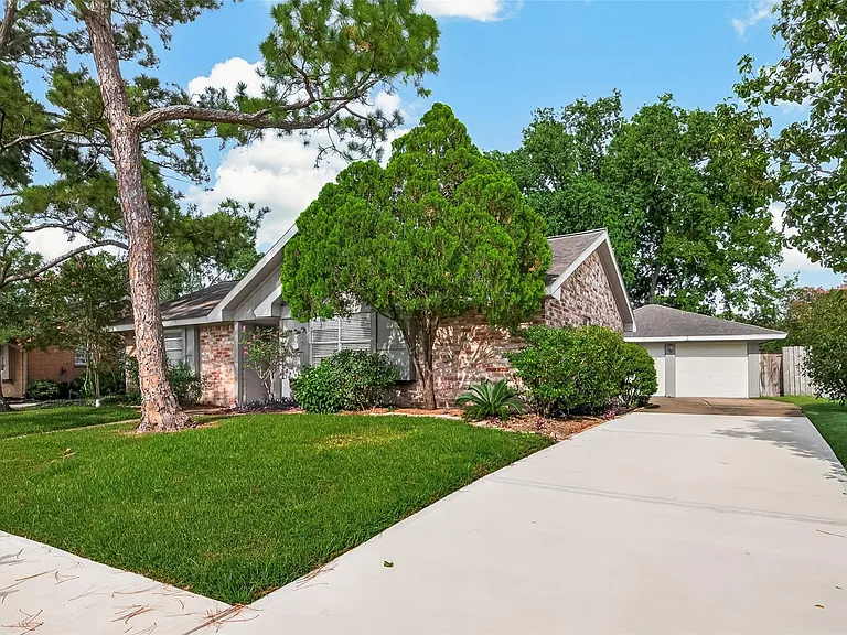 2230 Joel Wheaton Rd — Photo 2