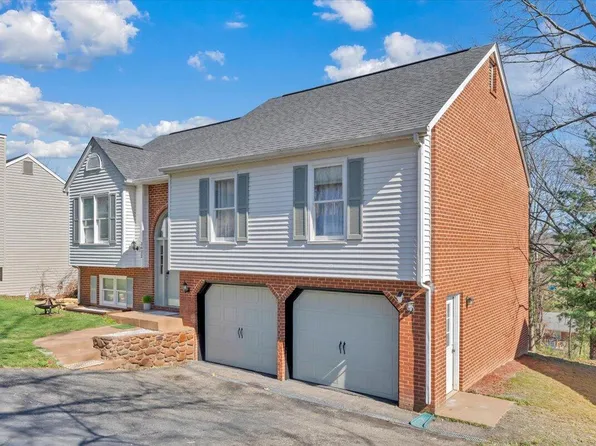 3622 View Ave, Roanoke, VA 24018