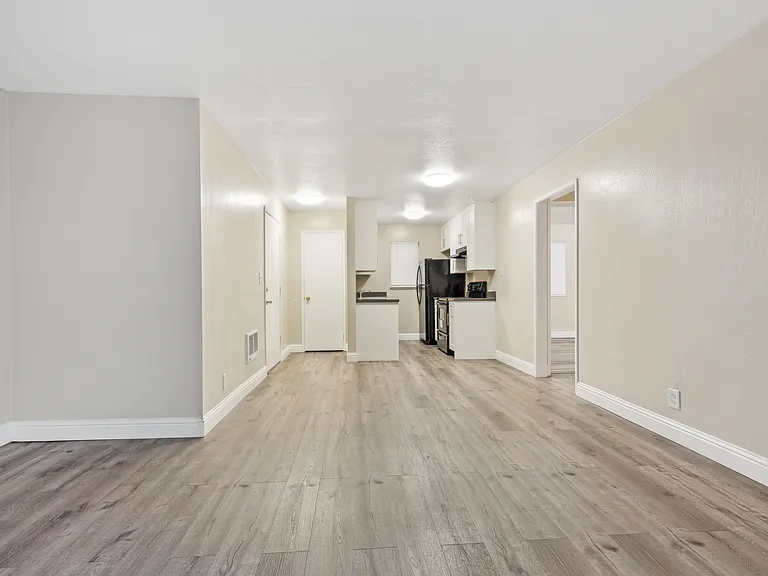 2732 Haste Street — Photo 19