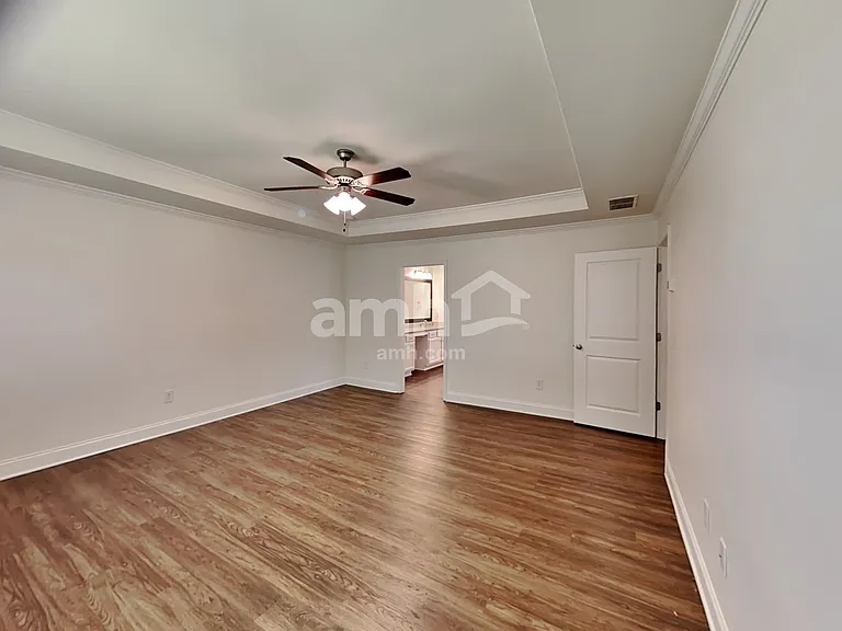 2442 Napa Valley Dr — Photo 13