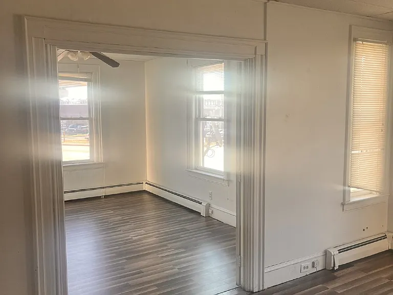746 Middle St #1 — Photo 2