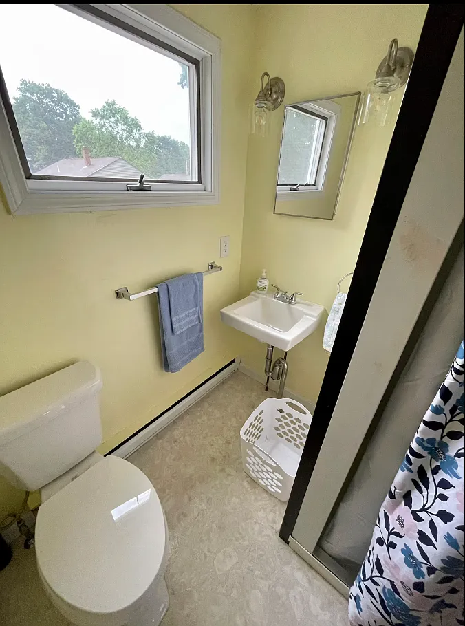 3 bed, 1152 sqft, $1,850 — Photo 2