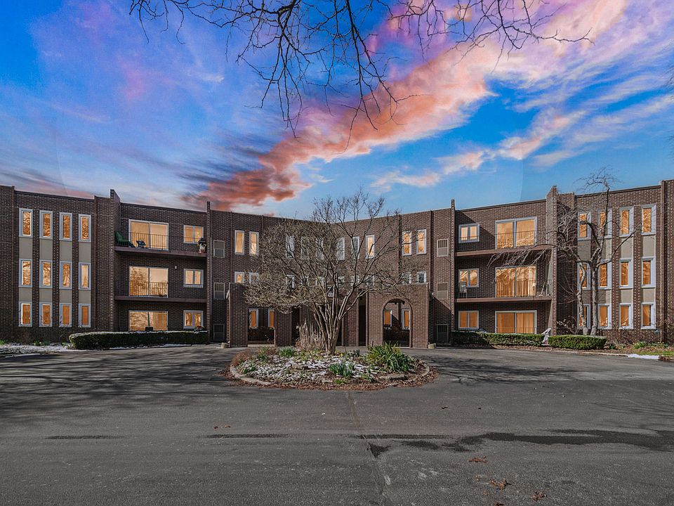 1st image of 1500 Sandstone Dr APT 307