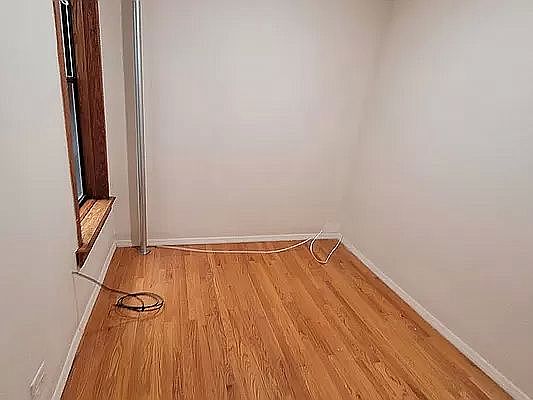 3rd image of 443 16th St #1A