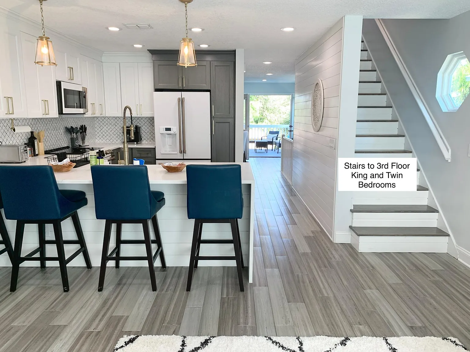 3 bed, 3.5 bath, 1632 sqft, $4,500 — Photo 2