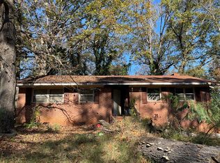 4037 Calhoun Dr, Columbus, GA 31903