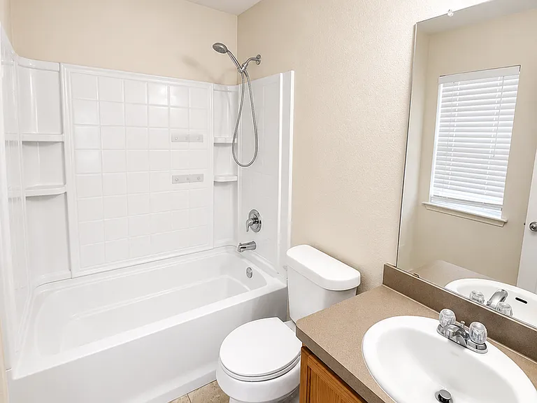 10633 Traymore Dr — Photo 9