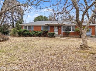 8200 Joyce Dr, Louisville, KY 40219