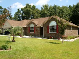1045 Sand Pine Ct, Manning, SC 29102