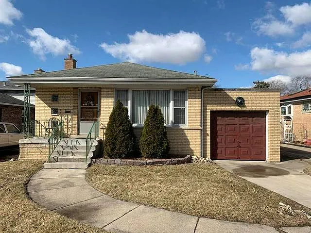 11430 S Saint Louis Ave photo 1
