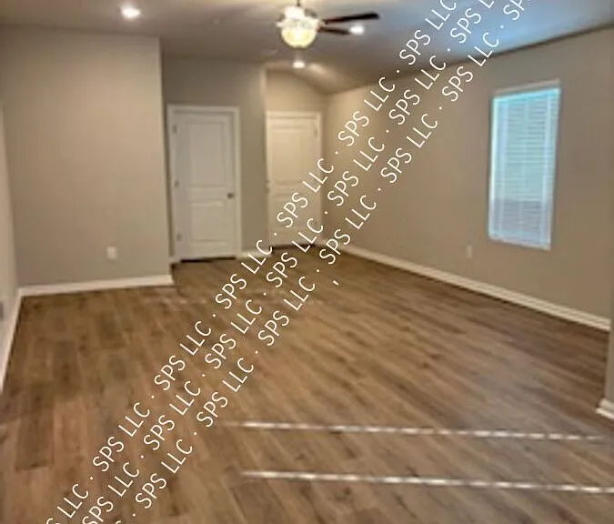9033 Washita Creek Dr — Photo 5