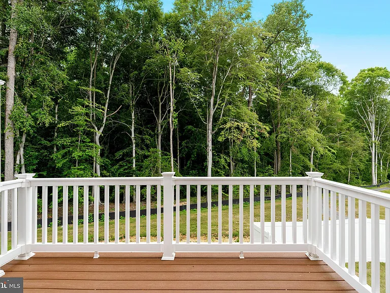 5616 Ludlow Pl — Photo 30