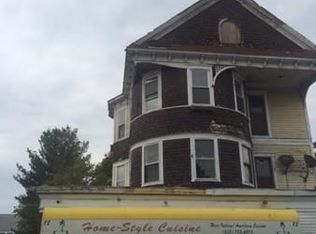 82 Harrison St, Worcester, MA 01604