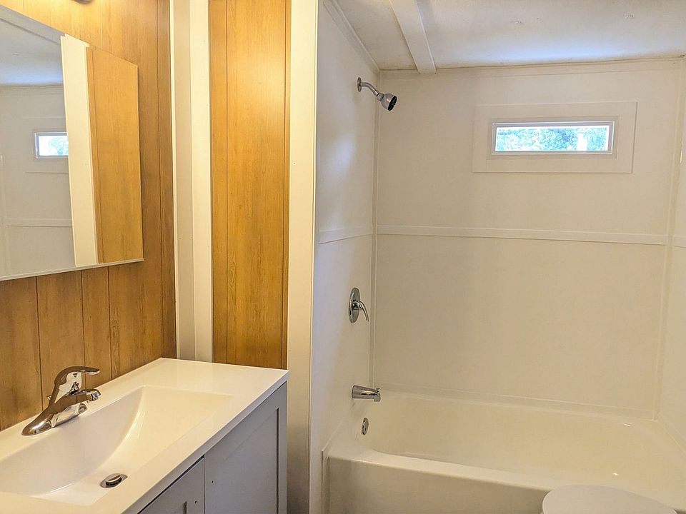 Crestview Estates 3290 S Getty St Norton Shores MI Zillow